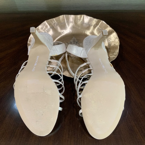 Women’s Bandolino Gold heels/sandals size 7; with 3 1/4 inch heel. - Picture 2 of 4